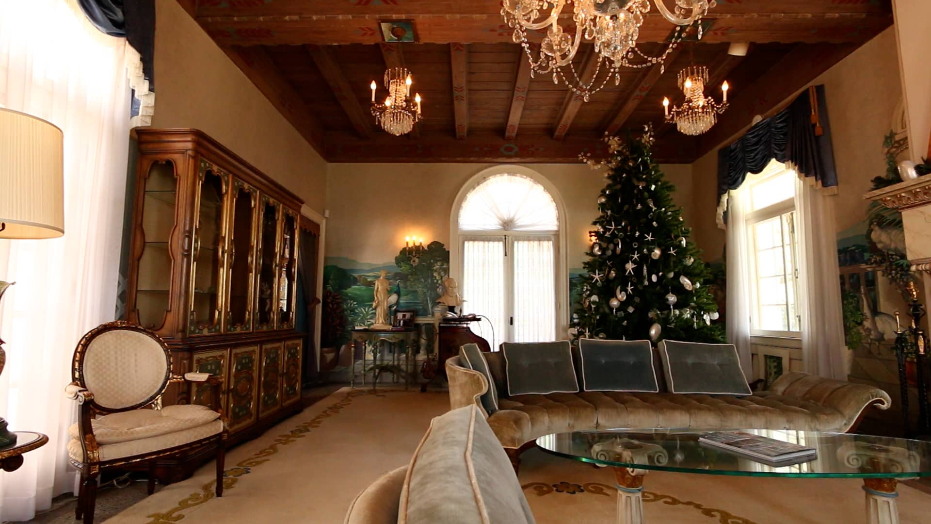 2016 View of Interior of Front Room, Kellogg Mansion, Dunedin, Florida