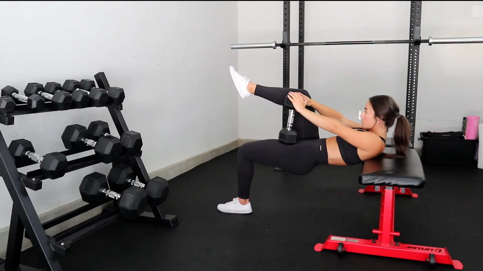 Dumbbell Single Leg Hip Thrust