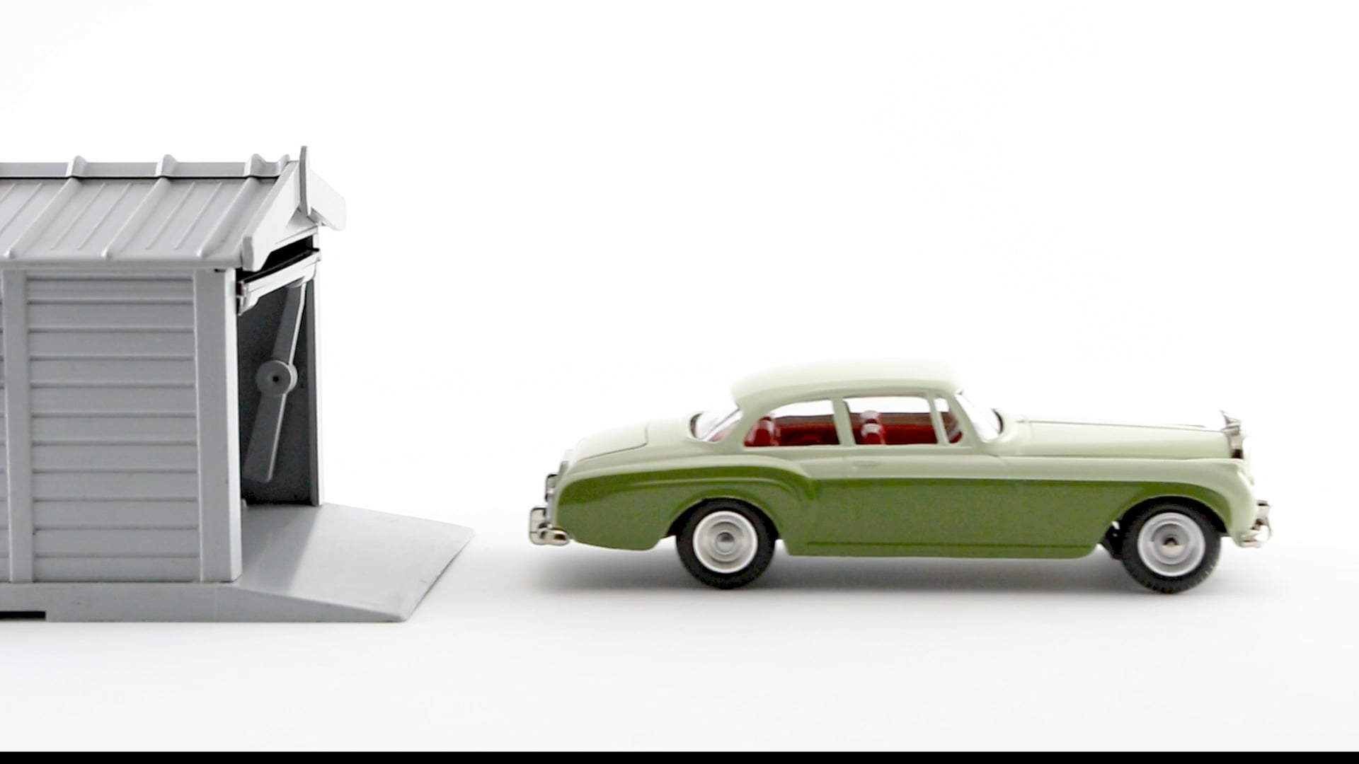 Corgi Model Clubs Exclusive Re-issue of the Corgi Toys Bentley 