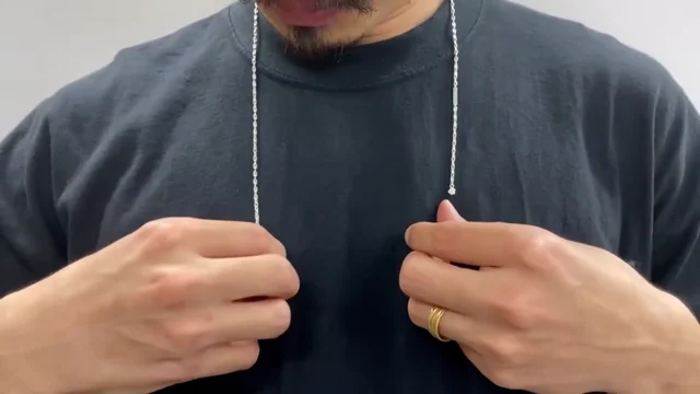 LG Diamond Chain Necklaceの装着方法