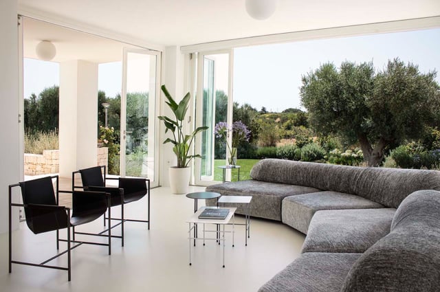 D'Arc Studio firma un affascinante progetto di interior design tra gli ulivi della Valle d’Itria.