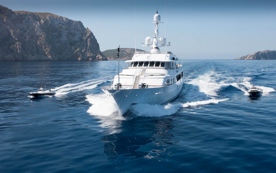 MIRAGE - 173 Feadship Luxury Yacht Charter.mov