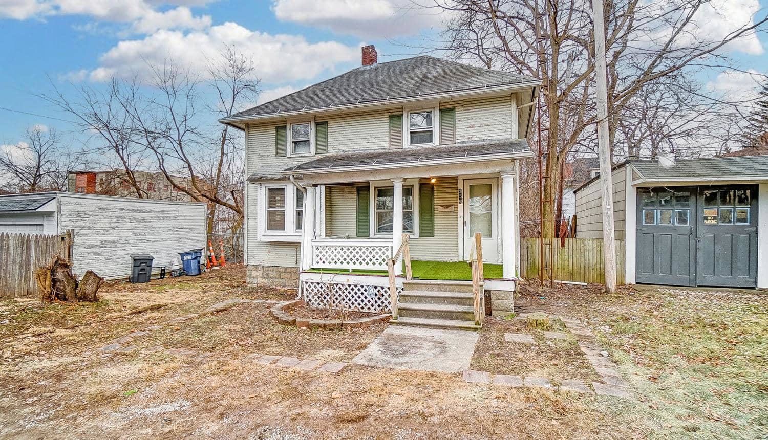 359 Central Avenue Toledo OH 43610 on Vimeo