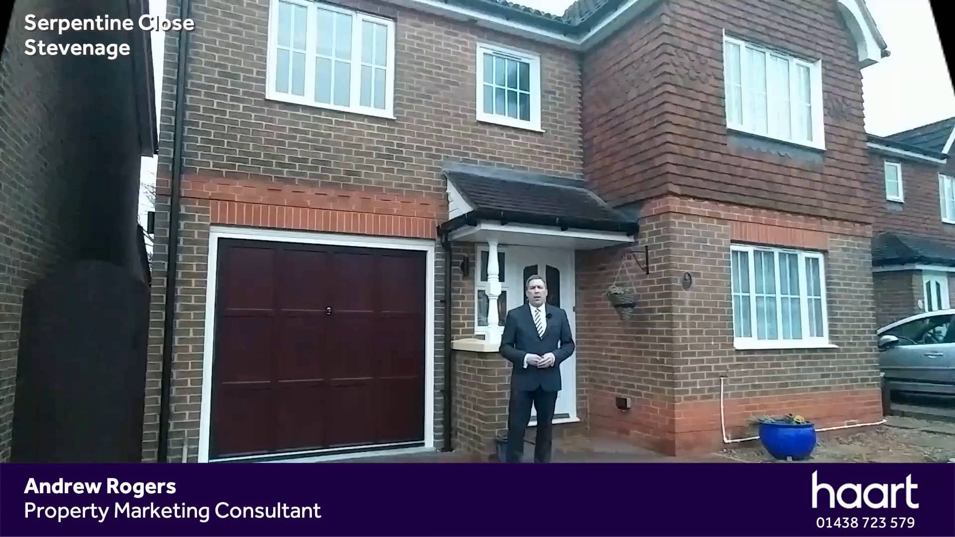 Stevenage, 4 Bed DetachedHouse in Serpentine Close, Stevenage on Vimeo