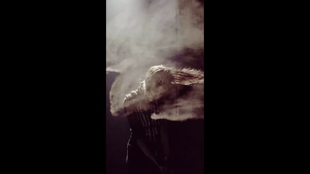 Eleanoora Rosenholm - Valo kaasumeren hämärässä thumbnail