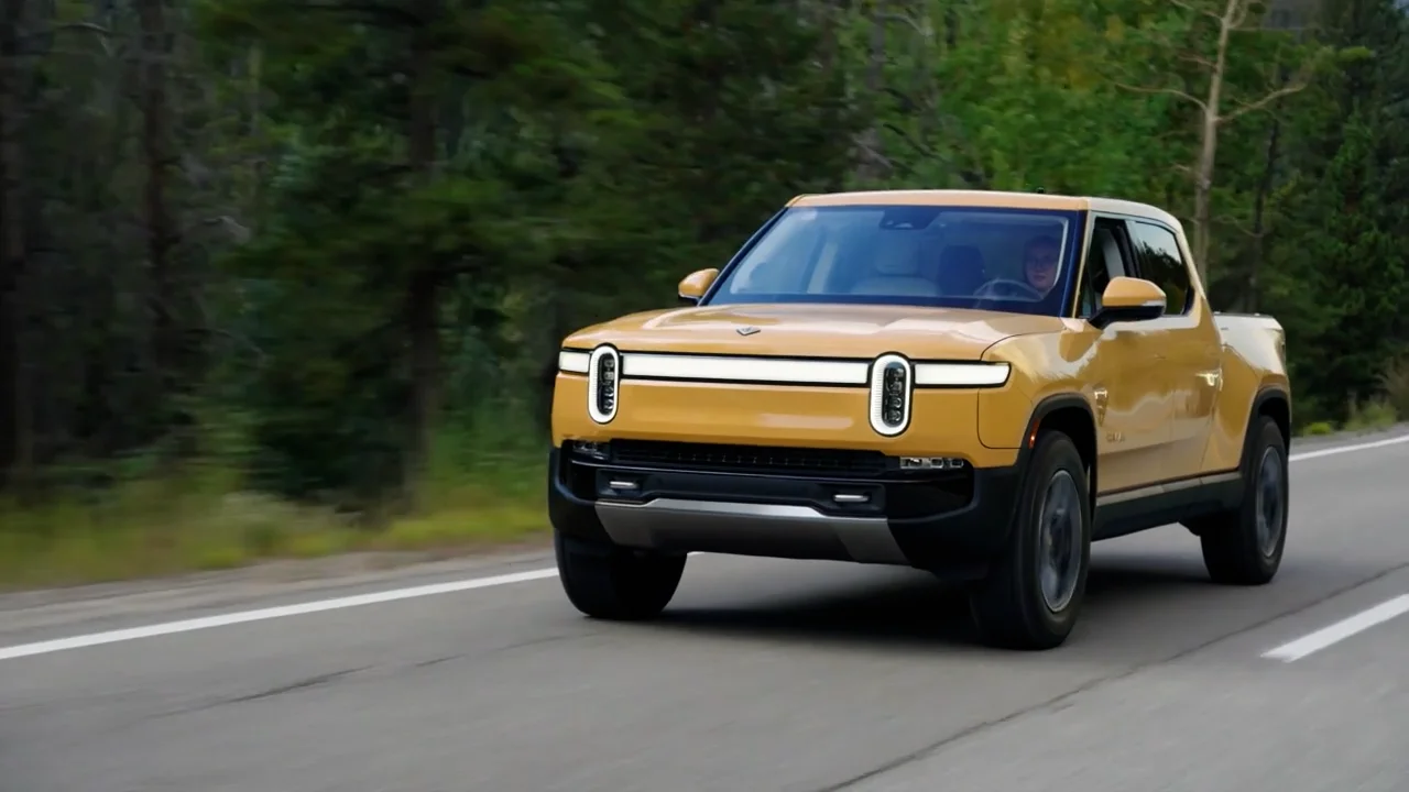 2022 Rivian R1T