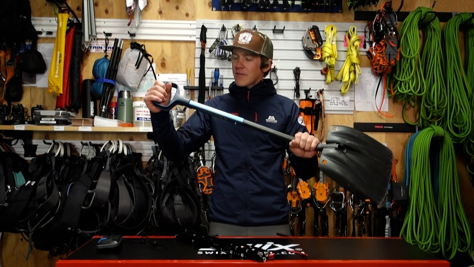 Black Diamond Avalanche Kit Gear Review on Vimeo