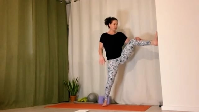 Forrest Yoga // SPS Head to Ankle at the Wall: Create Space // 75 min