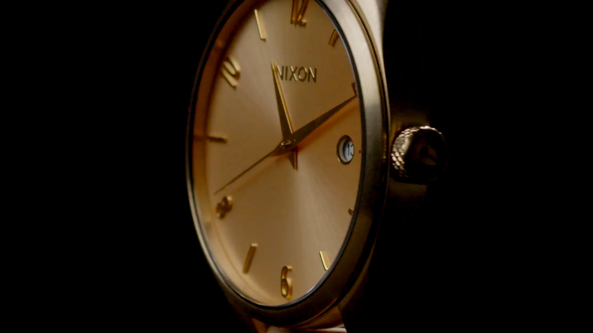 Thalia Watch | Gold / Green Sunray | Leather | Women's – Nixon US