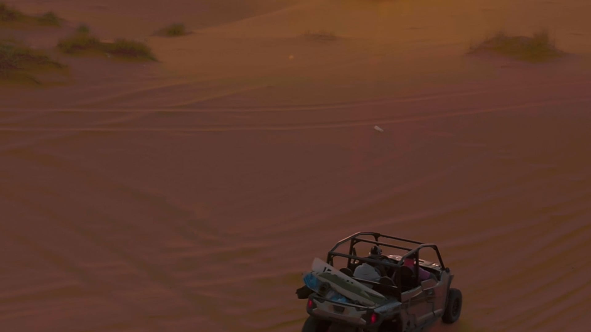 Drone Reveal / Spot - Sand board in Merzouga Desert - Dunes