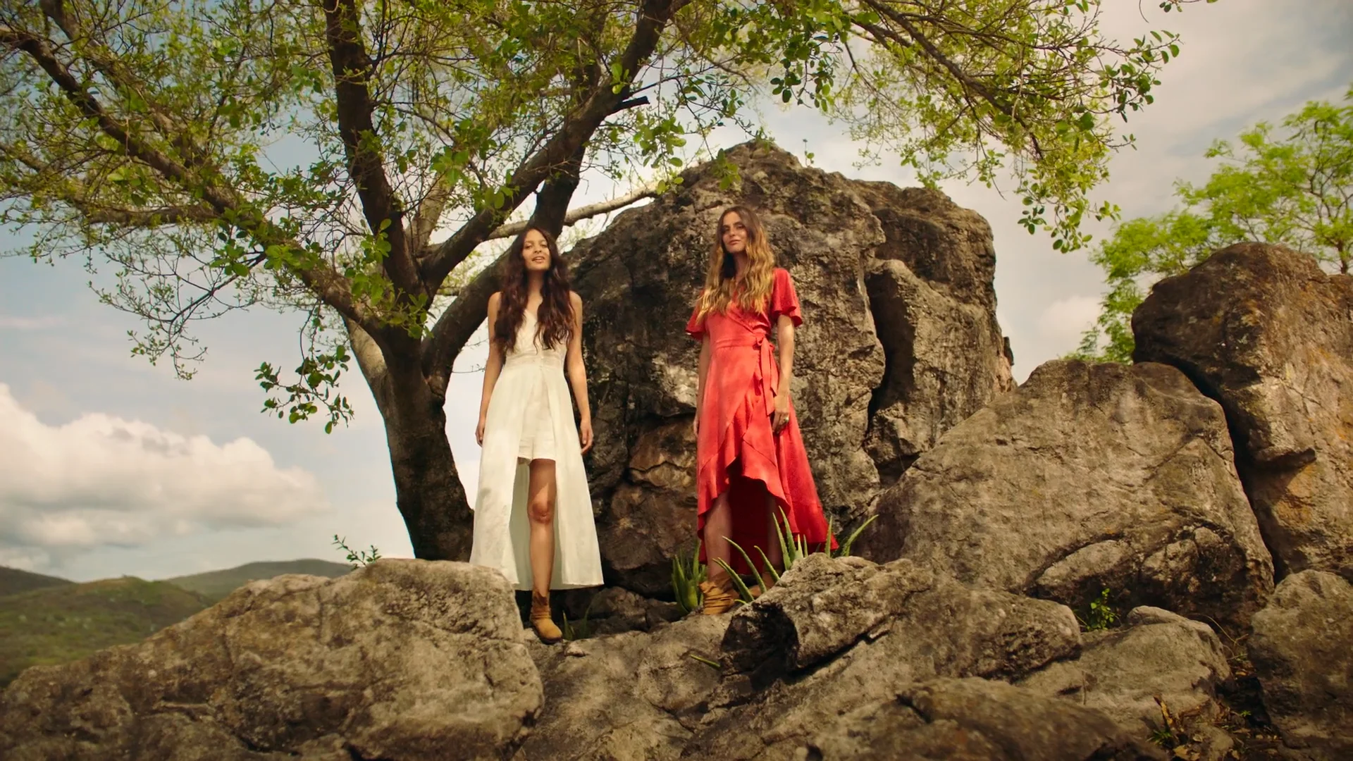 Herbal Essences / Flowerbomb / Victor Claramunt on Vimeo