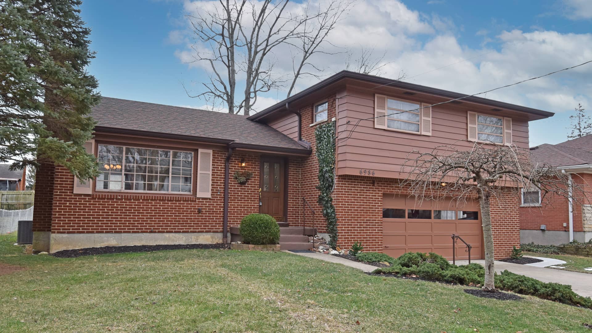 6986 Moorfield Drive * on Vimeo