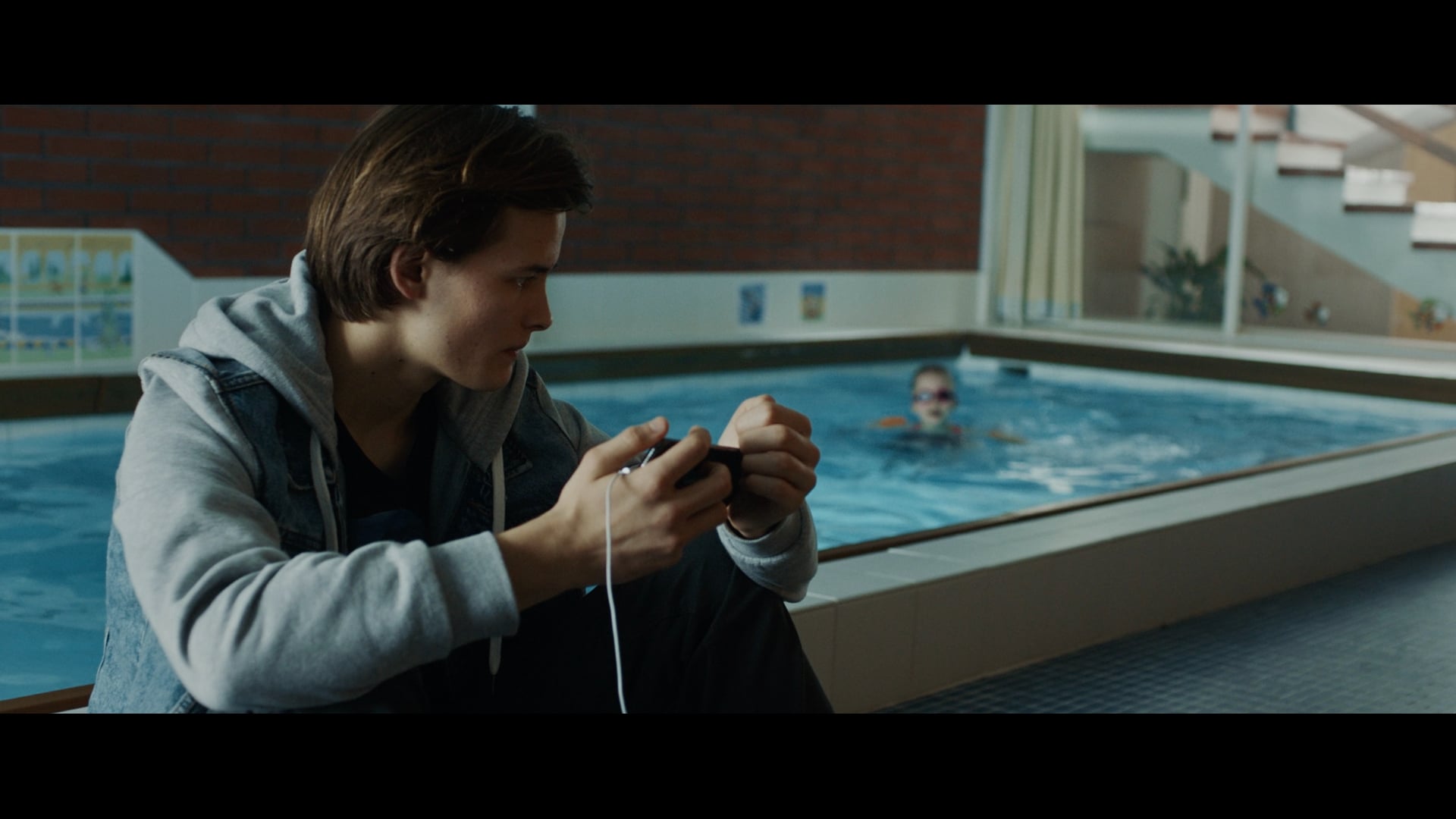 My Husbands Wife - Trailer