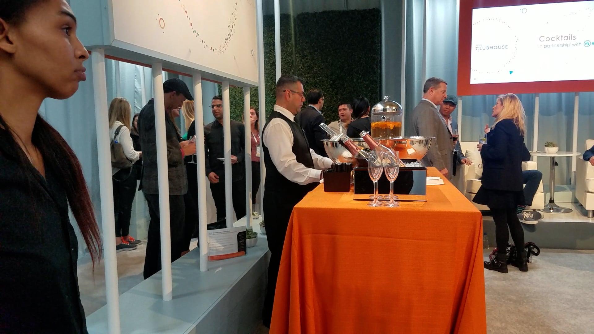 Promotional video thumbnail 3 for Upscale Mixologist