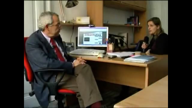 Il Prof. Roberto Maragliano della Scuola Paritaria S. FREUD sul tema: "LIM"