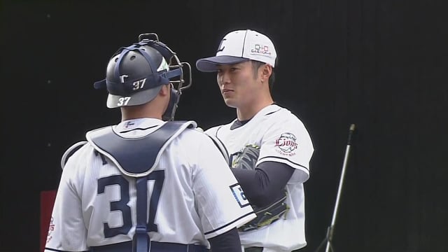 【春季キャンプ】ライオンズ・ドラフト2位ルーキーの佐藤隼輔が初日からブルペン入り!! 2022年2月1日 埼玉西武ライオンズ