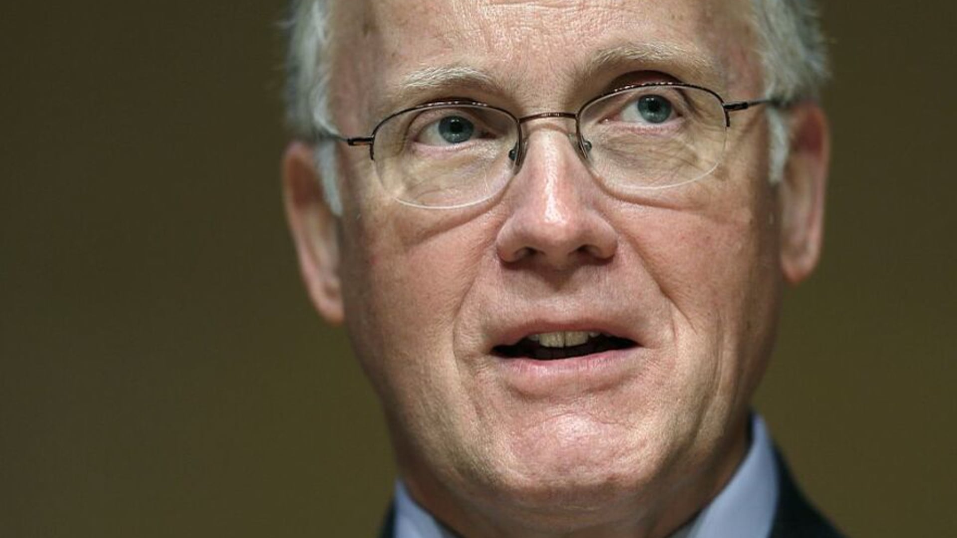FMR. GOVERNOR JIM H. DOUGLAS - Vermont