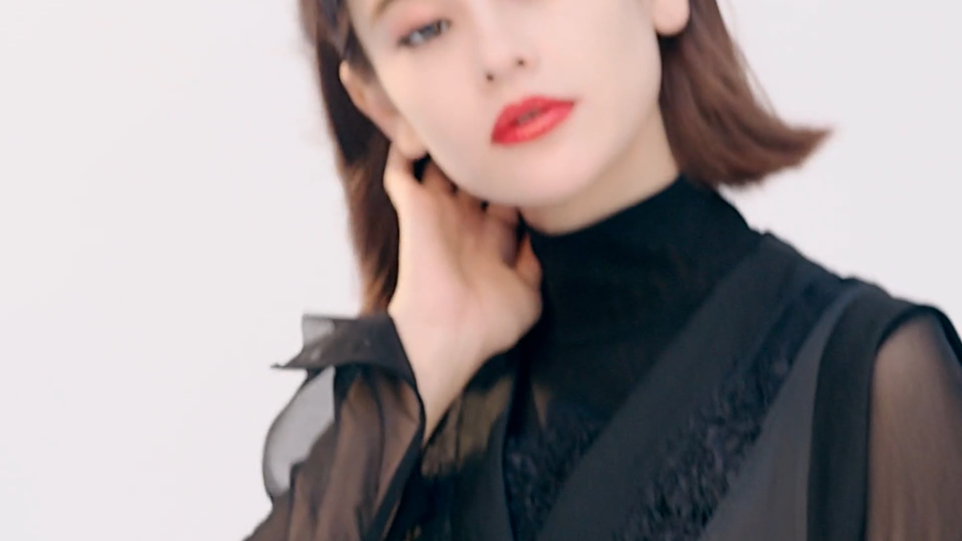 Shu Uemura "Red Maniac Emma"