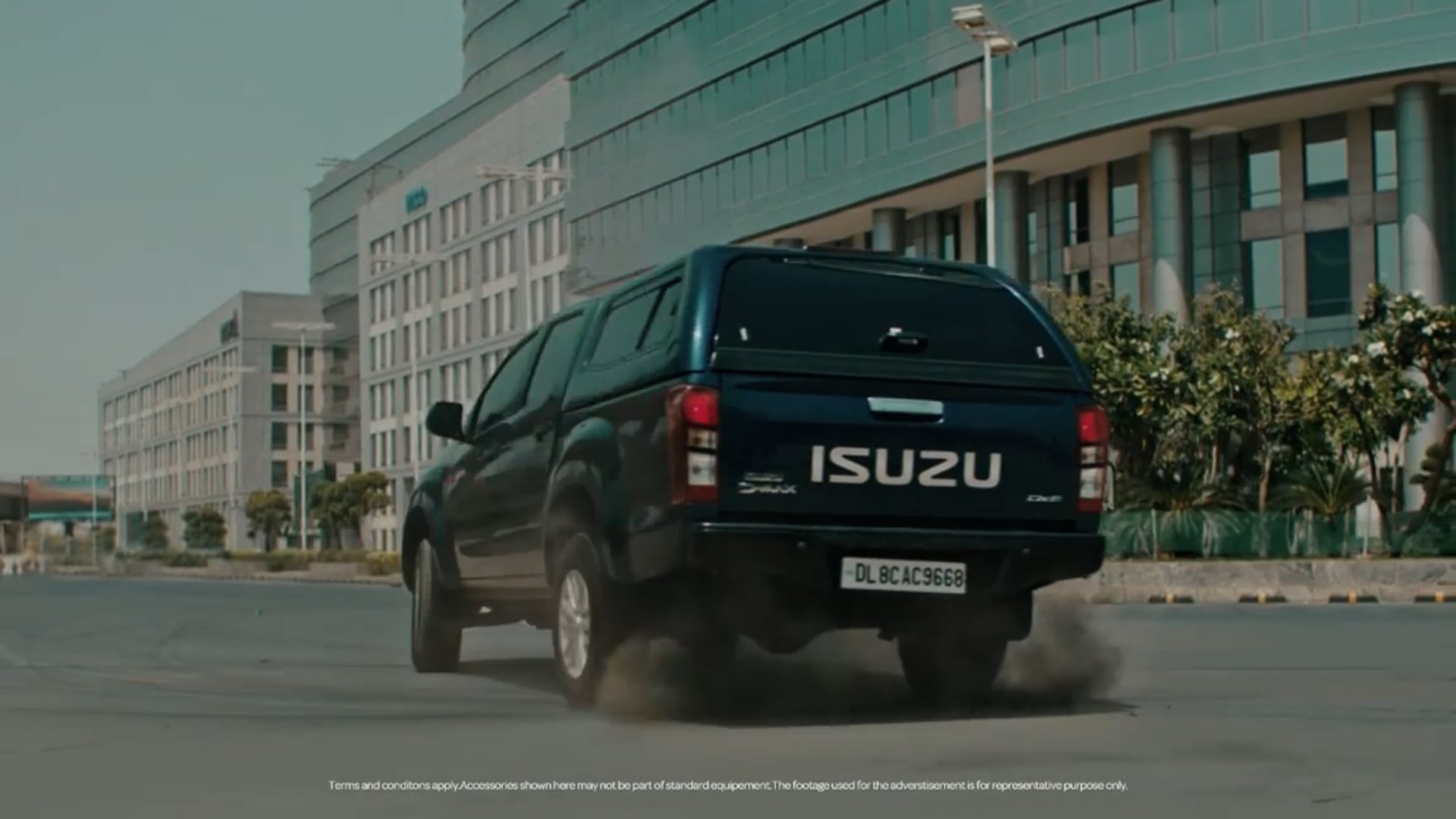 ISUZU