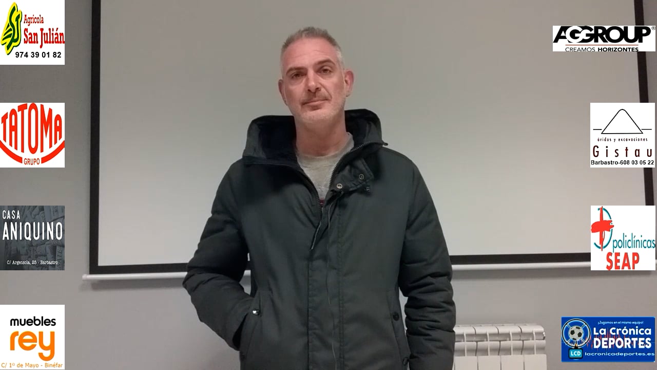 HUMBERTO ARTO (Entrenador CD Cariñena) CD Binéfar 3-3 CD Cariñena / J 18 / 3ª División