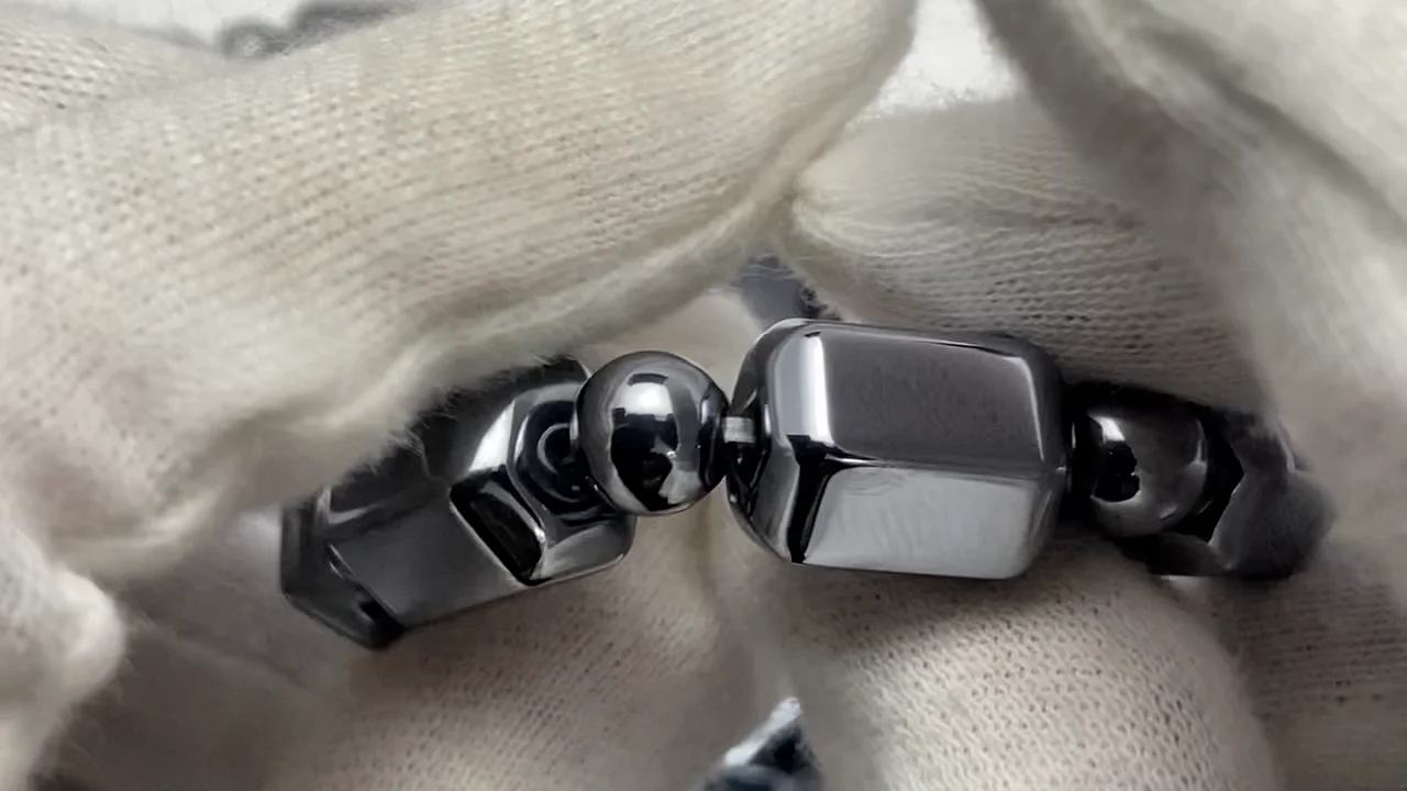 高純度テラヘルツ鉱石 6面チューブ13×9.5mm＆ラウンド6.5mm 1連