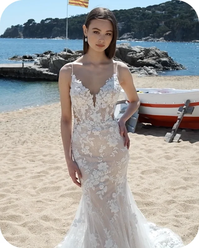 Alara Wedding Dress by Enzoani