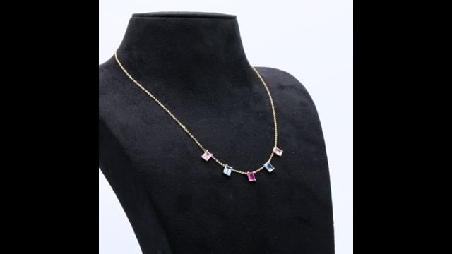 Colar em Ouro Amarelo com Pedra Topázio Azul e Cristais Rosa da Coleção Victória Zanon