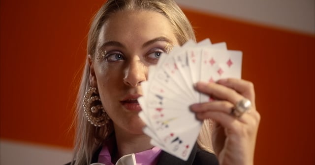 Video poster: NIX18 - ID: MAGICIAN
