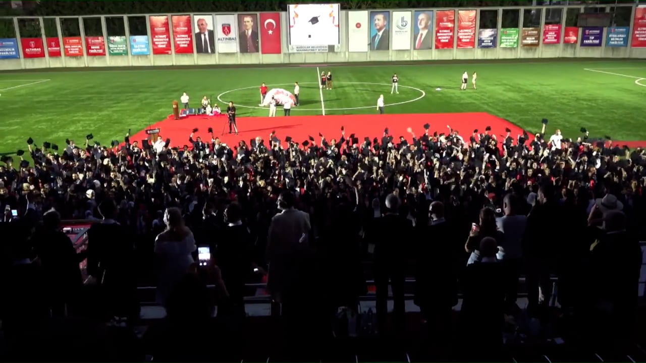 Altınbaş Üniversitesi - Mezuniyet Canlı Yayını