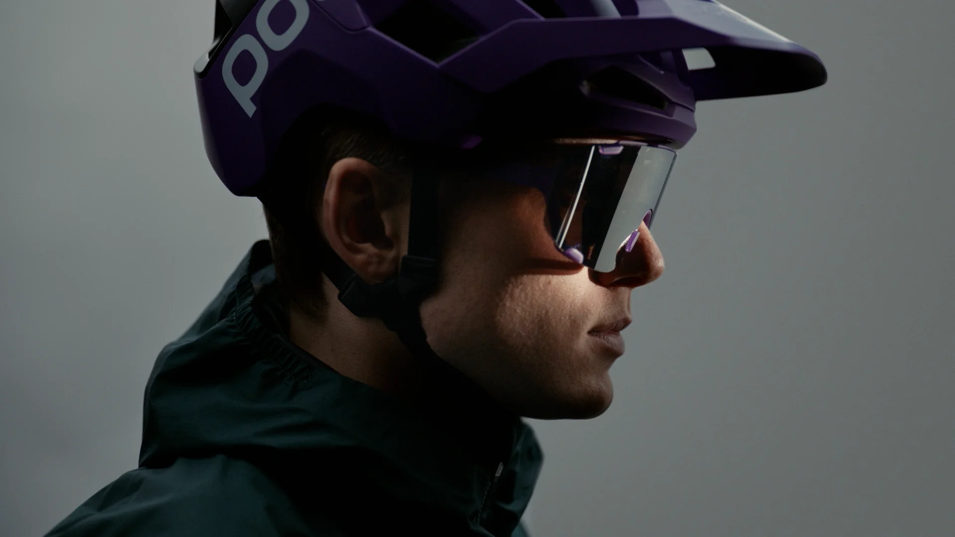 POC パープル Mips ヘルメット POC VENTRAL パープル