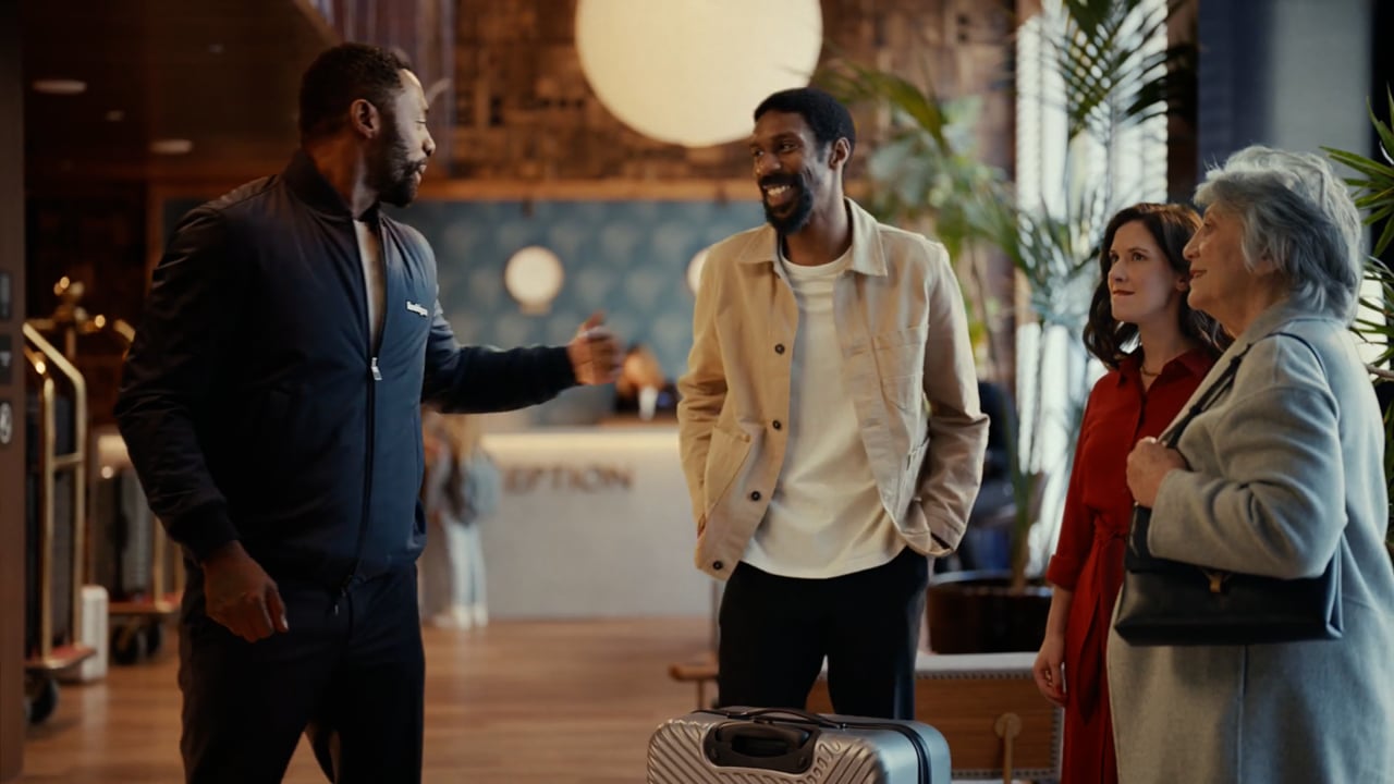 Booking.com   Idris says more things The big game TV ad extended cut.mp4
