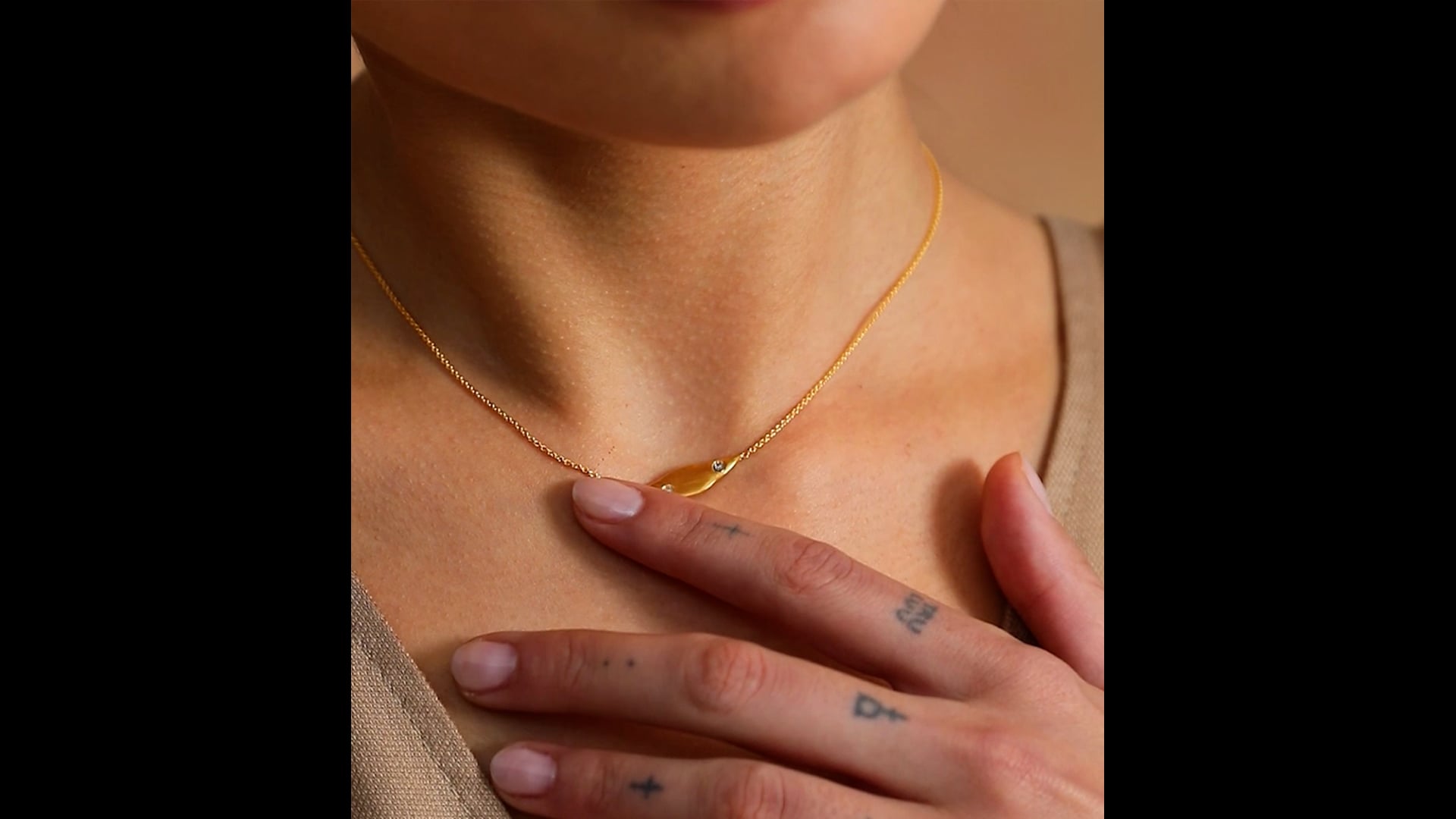 Monica Vinader Pendant Necklace - Gold-Tone Metal Pendant Necklace,  Necklaces - MAV22685