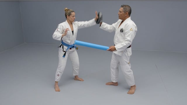 The best way to introduce women to BJJ (part 1)