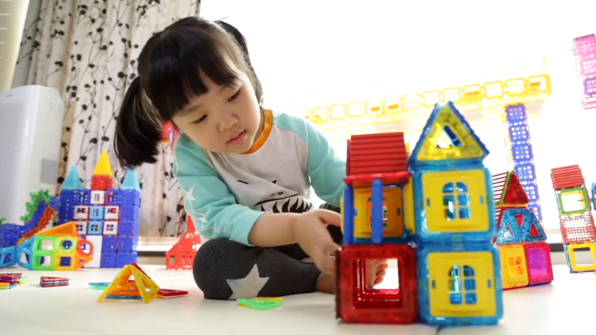 Mackinder
제품 홍보 영상