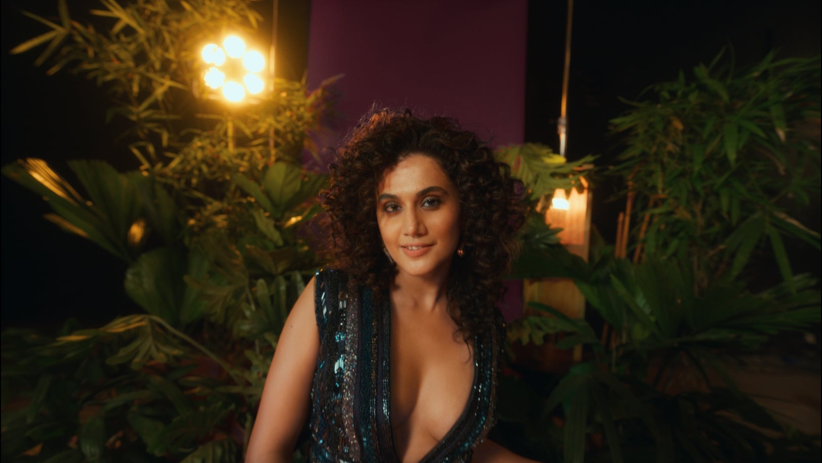 Arata Hair Gel | Tapsee Pannu