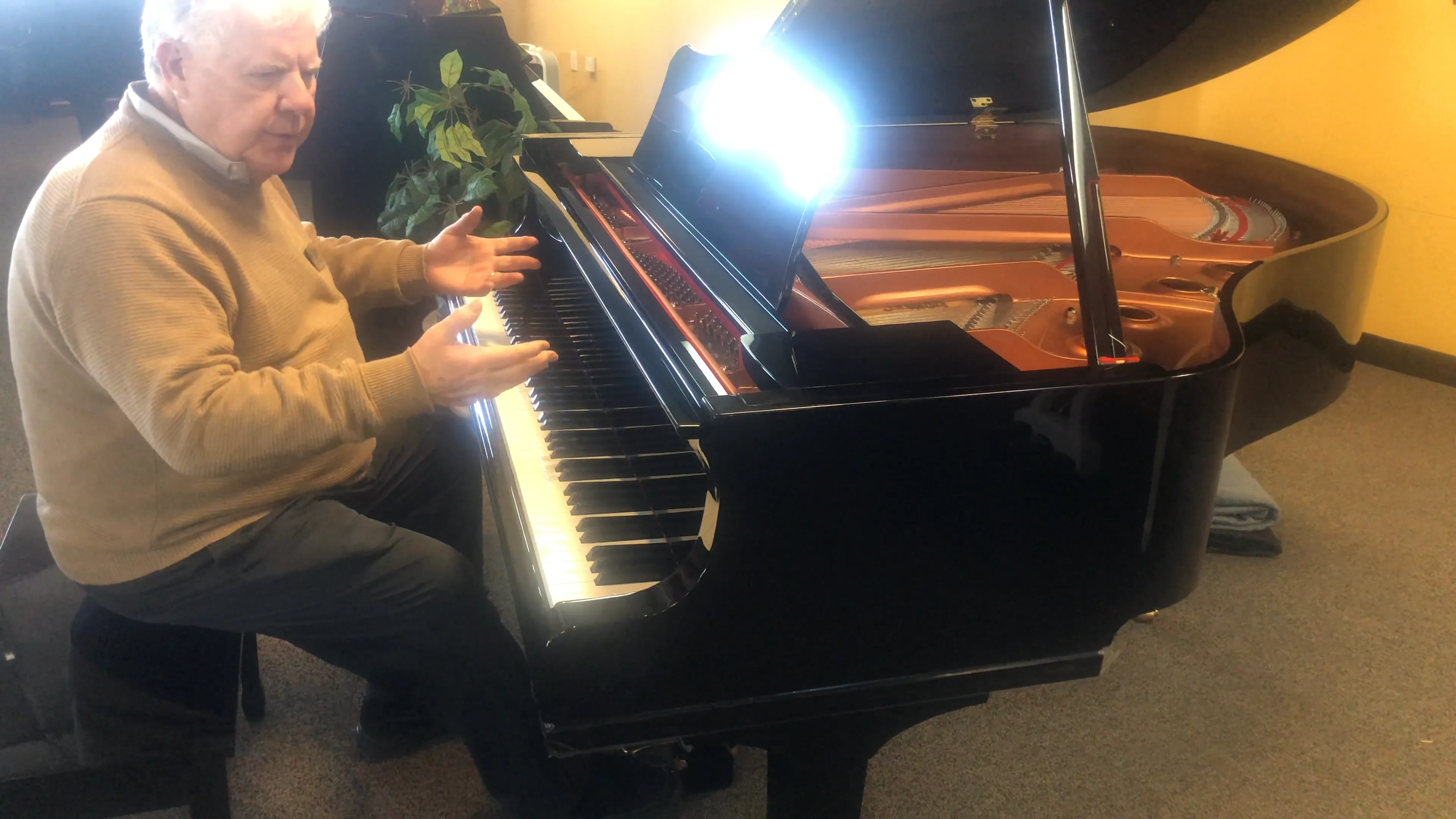 Yamaha GC1 Baby Grand
