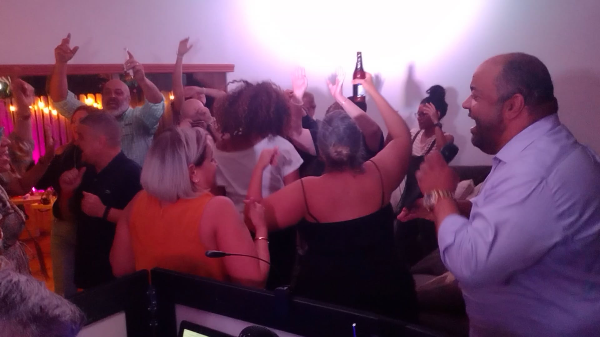 Promotional video thumbnail 3 for Dj' s  Yngrid