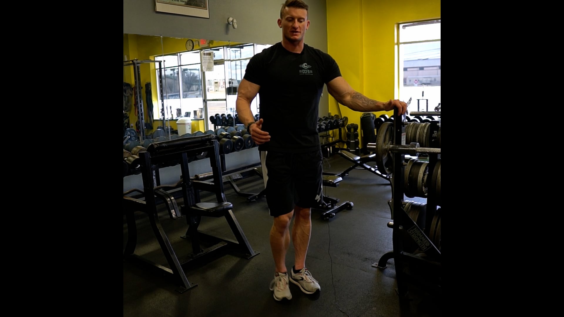 upright row with plate 00346291 on Vimeo