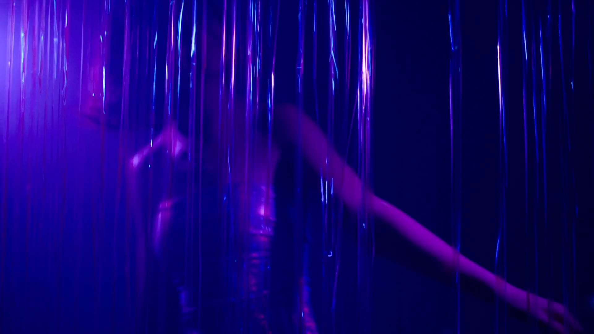 Glitter - trailer