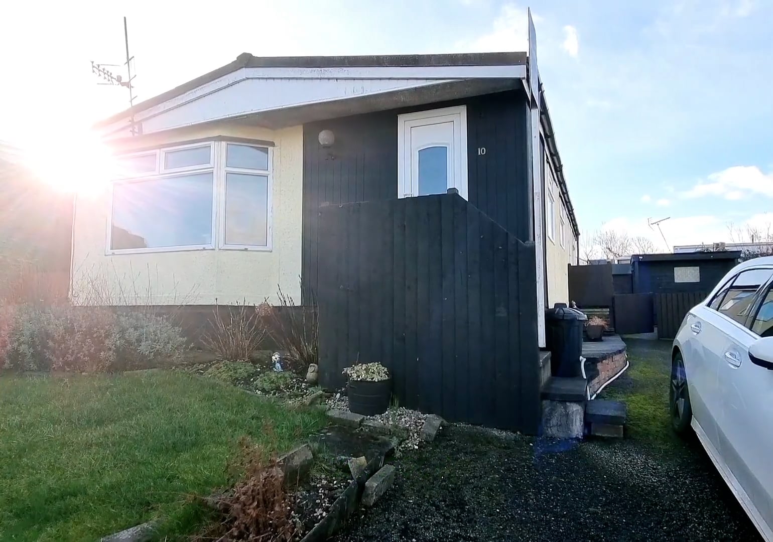 Poplar Drive For Sale Pinewood Properties on Vimeo