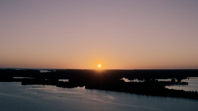 Golden setting sun. Stunning magical setting sun in Southwest Florida.