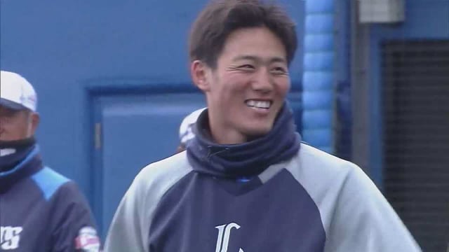【春季キャンプ】ど真ん中的中!! ライオンズ・牧野翔矢が見事なバットコントロール!! 2022年2月18日 埼玉西武ライオンズ
