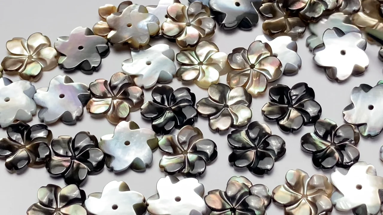 ブラックシェル（黒蝶貝） フラワー 【8mm】【10mm】【12mm】 中央穴 4