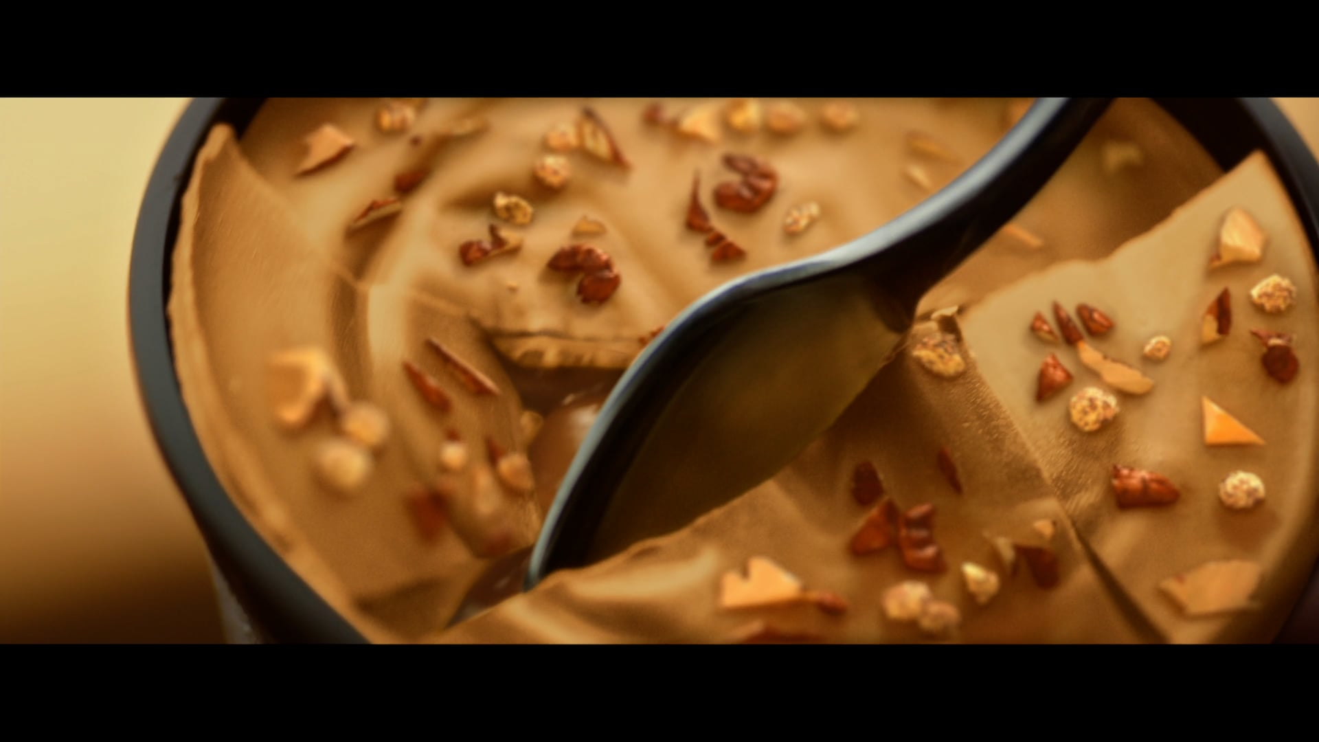 MAGNUM X THUISBEZORGD - BILLIONAIRE COMMERCIAL