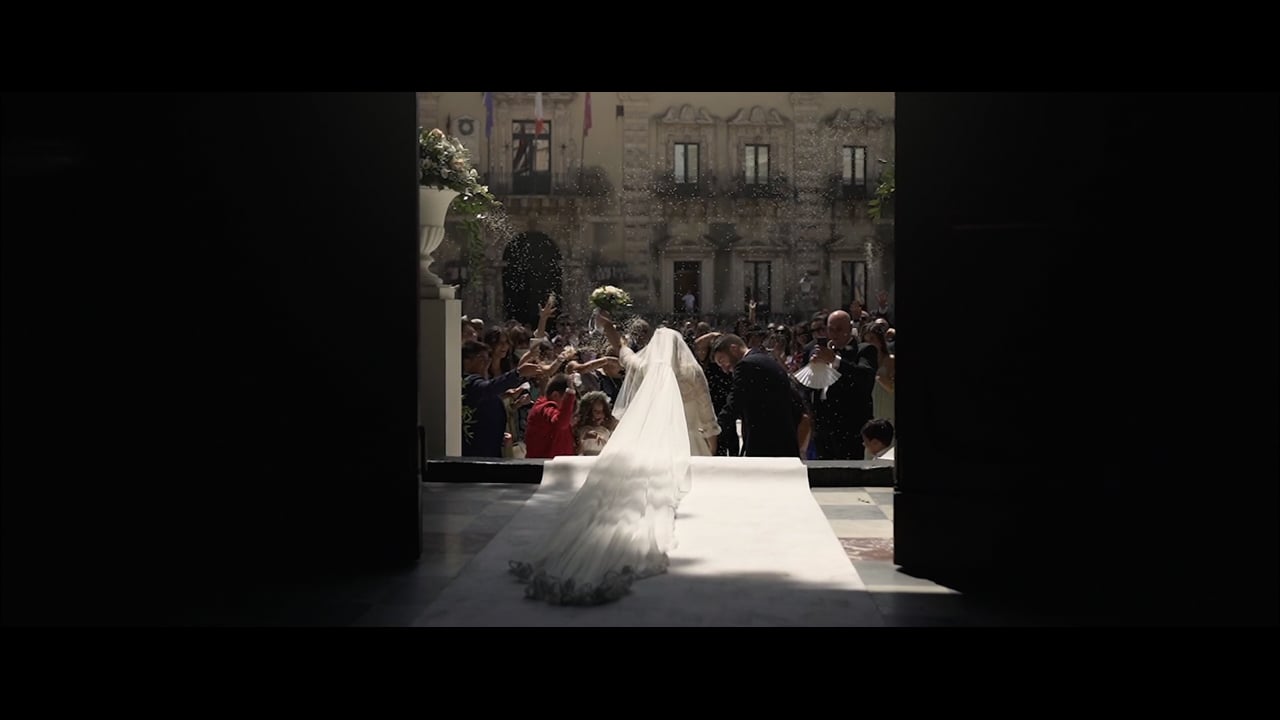 Giovanni e Clarissa Trailer.mp4