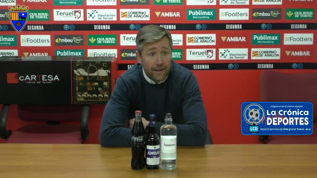 VÍCTOR BRAVO (Entrenador Teruel) CD Teruel 1-0 SD Formentera / J 22 / 2ª RFEF - Grupo 3 / Fuente: YouTube CD Teruel