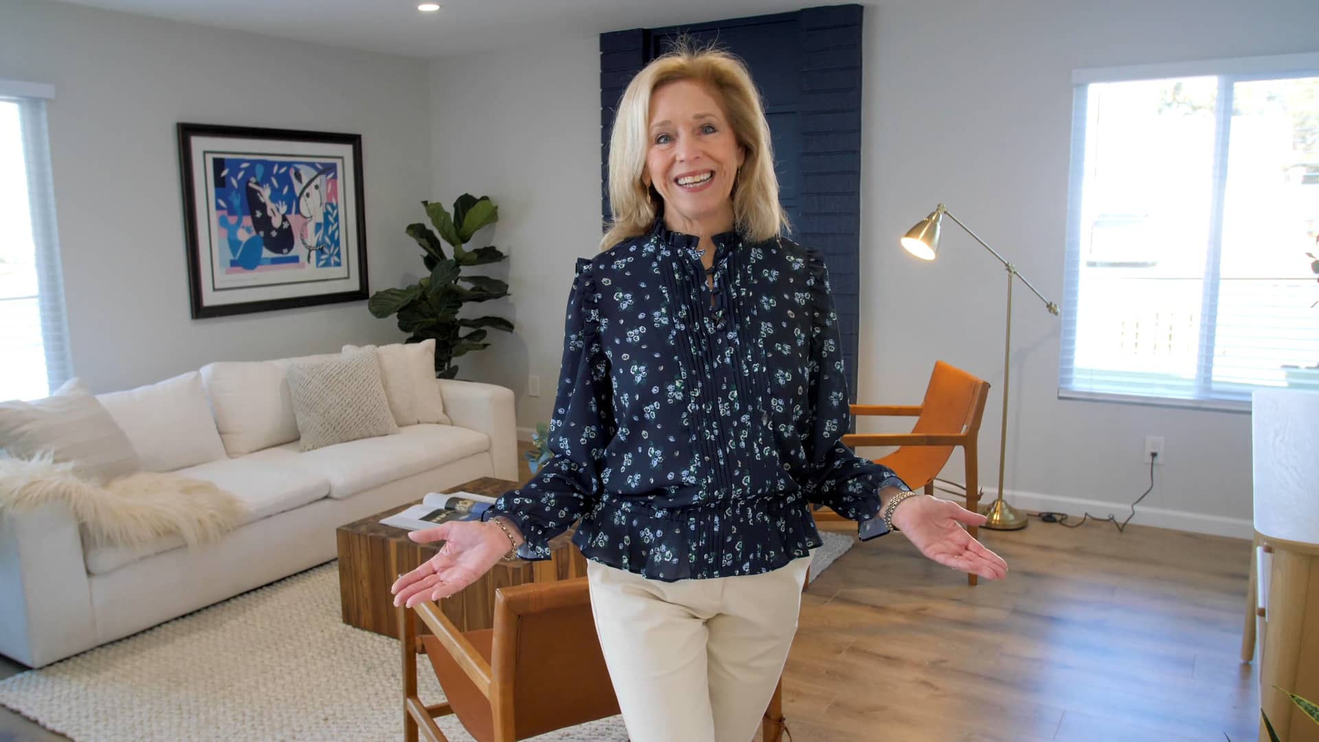 215 Village Run West Presented by Terri Fox on Vimeo