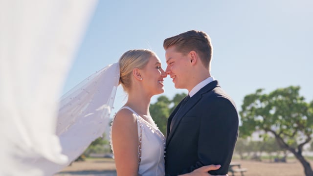 Gwendolyn & Austin | Old Kona Airport