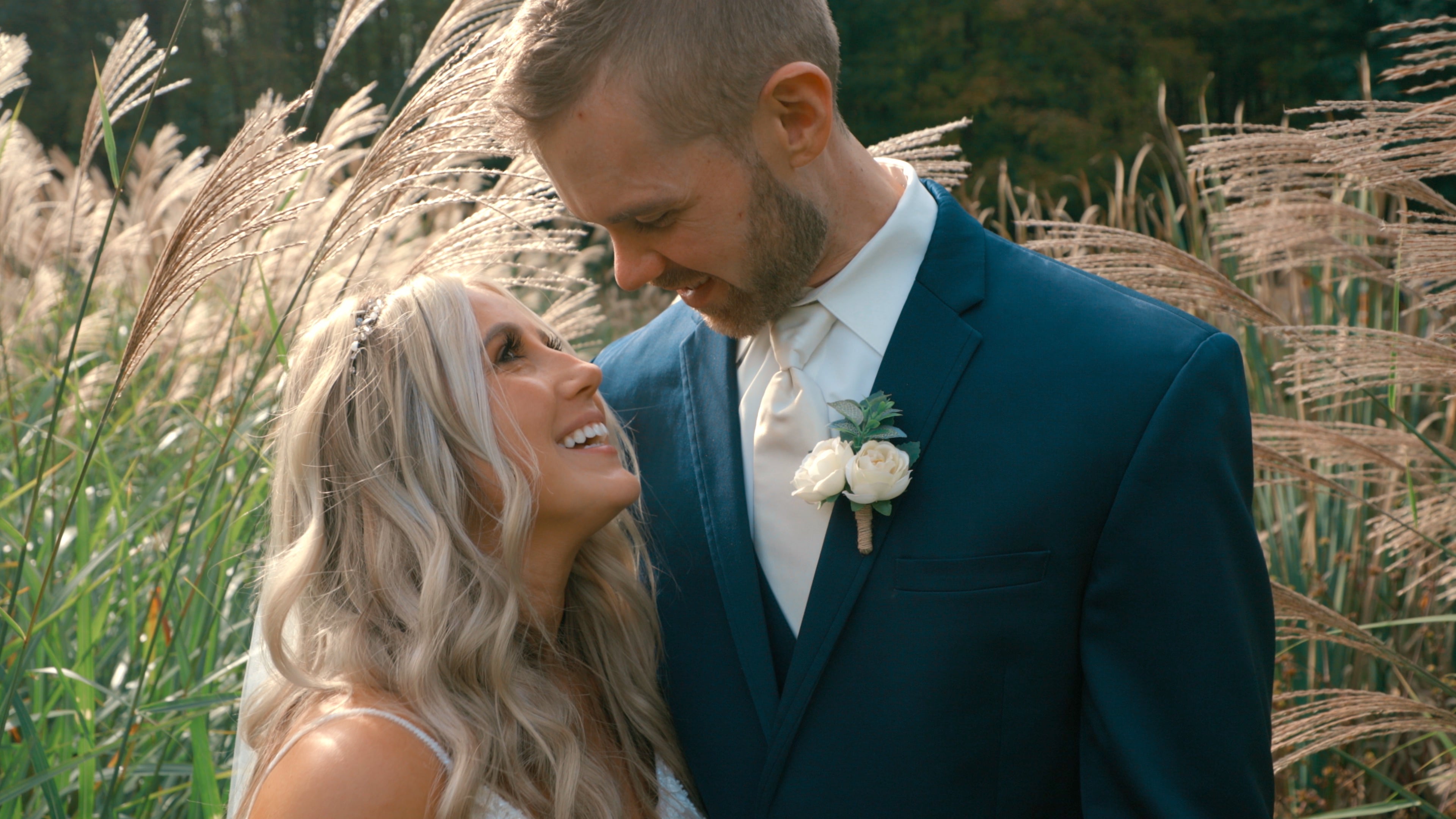 Jon & Kayla Wedding Highlight Video on Vimeo
