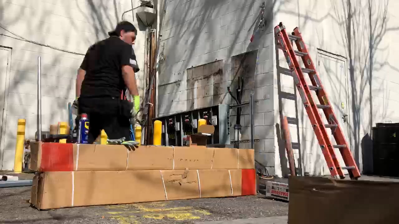 https://i.vimeocdn.com/video/1384911754-e80ae113f7dace584850a4905d81a19e47457af7eee80e7e5a396ca5b27f1c94-d